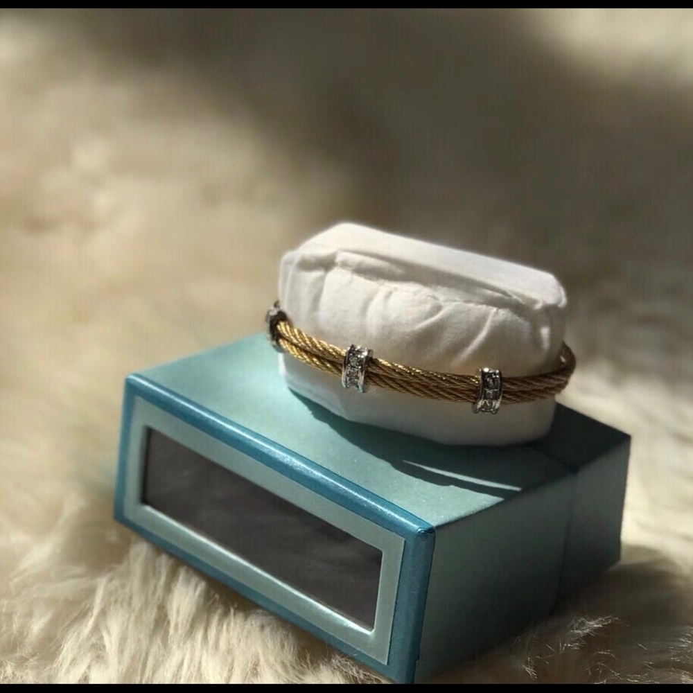 NIB Twisted Cable Rhinstone Bangle / Bracelet